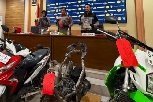 Bakar Rumah Mantan Istri Karena Sakit Hati, AH Dibekuk Polisi