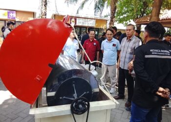 Mahasiswa FTIK UNP Kediri Gelar Pameran Inovasi Teknologi, Tampilkan 54 Karya untuk Masyarakat