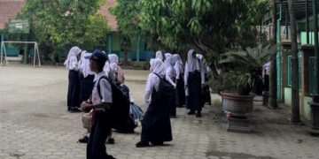 Murid 3 Sekolah di Kediri Alami Gejala Mual hingga Diare, Diduga Usai Santap Menu MBG
