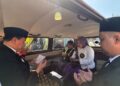 Kisah Haru Para Peserta Nikah Massal di Dalam Mobil VW