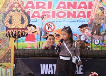 Peringati Hari Anak Nasional, Polres Kediri Kota Helat Waton Sae