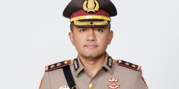 AKBP Bramastyo Priaji Resmi Tinggalkan Polres Kediri, Tongkat Komando Beralih ke AKBP Dr. Muh. Wahyudin Latif