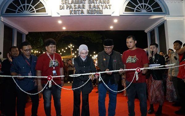 Mbak Wali Buka Pasar Rakyat Kota Kediri 2026, Ruang UMKM Tumbuh dan Ekonomi Masyarakat Bergerak