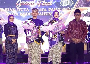 Serahkan Trophy Panji Galuh 2026, Mbak Wali : Panji Galuh Harus Bikin Kota Kediri Semakin Ngangeni