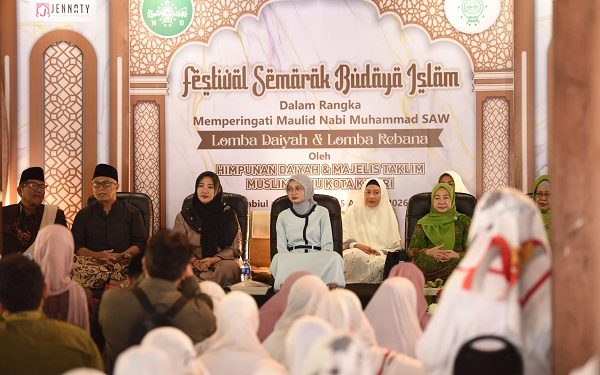 Festival Semarak Budaya Islam, Mbak Wali Ajak Muslimat Teladani Nilai-Nilai Rasulullah