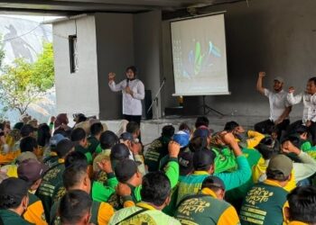 DLHKP Kediri Tekankan Disiplin Pelayanan dan Target PAD