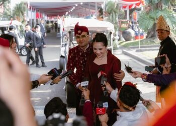 Raffi-Nagita Curi Perhatian Saat Kenakan Pakaian Khas Kabupaten Kediri, Diharapkan Menginspirasi Anak Muda Kediri